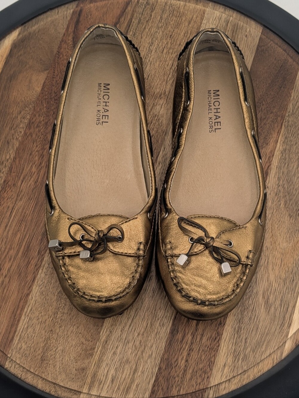 Michael Kors Daisy Moc Metallic Leather Flats Size 7.5